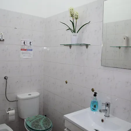Green Charming Homestay Lisbon